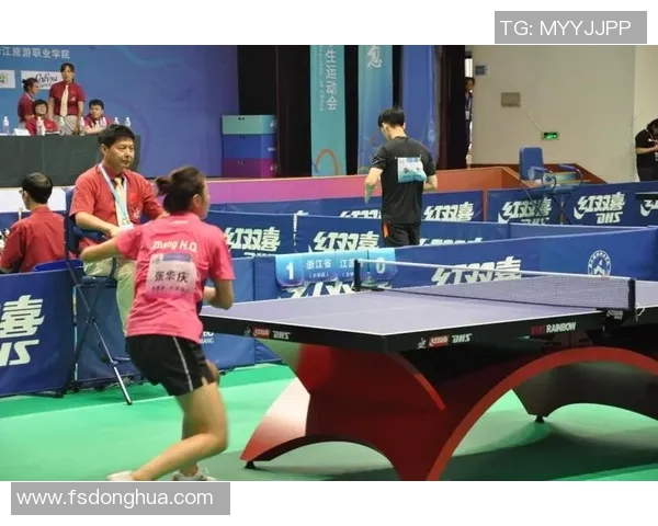 北京乒乓球队在邀请赛中以55分稳居积分榜首位展现强劲实力